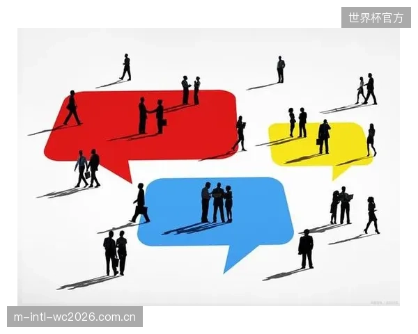 乌拉圭边路组合具备多样化特点,身高差与技术风格互补或能产生奇妙化学反应。 乌拉圭边路组合具备多样化特点,身高差与技术风格互补或能产生奇妙化学反应。